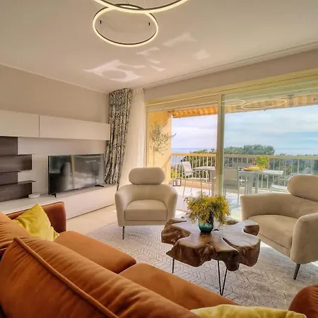 Serenity By The Sea 180 Degrees Sea View And Pool Apartmán *